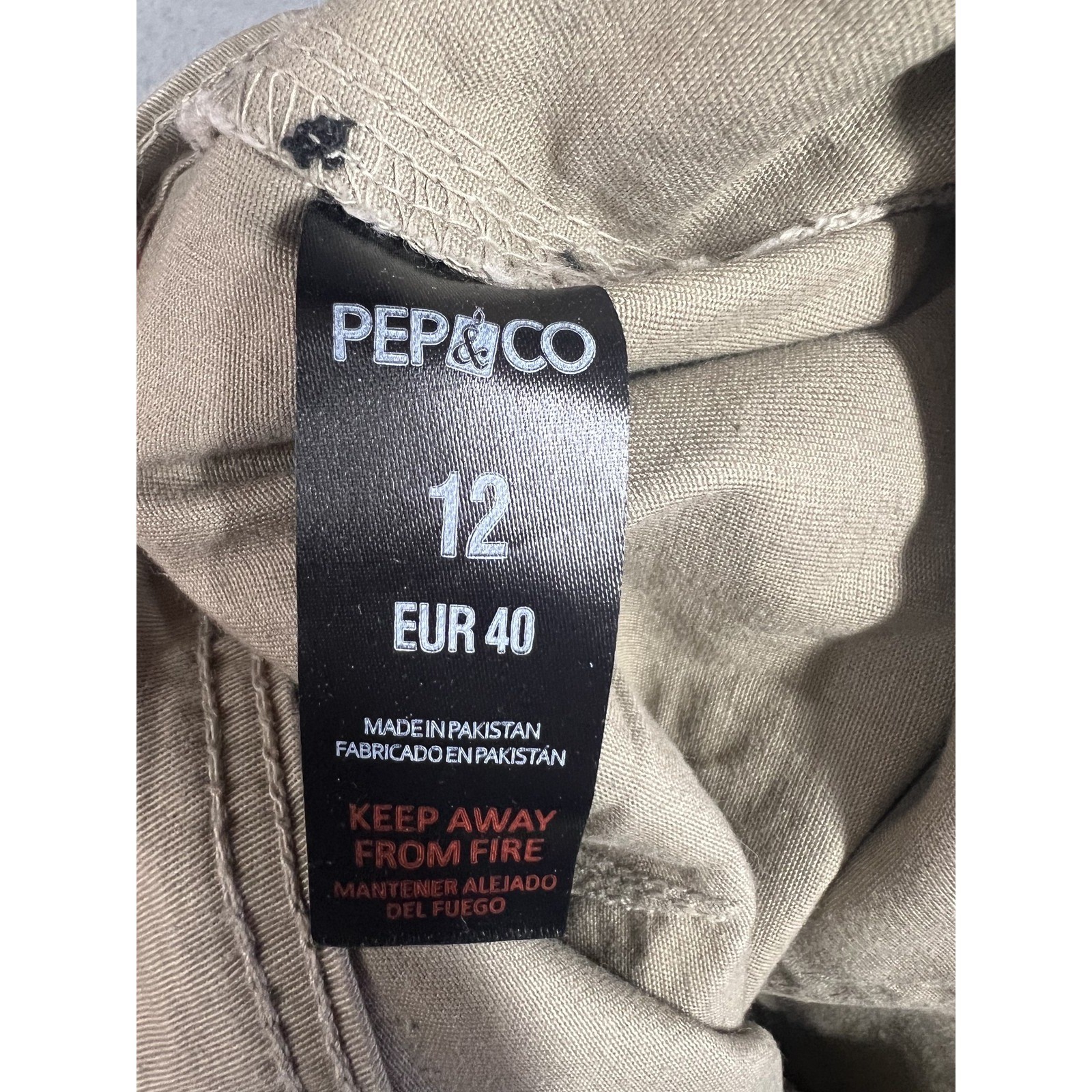 PEP&CO Women's Khaki Tan Chino Shorts Size 12 Regular Fit Stretch Button Zip image 5