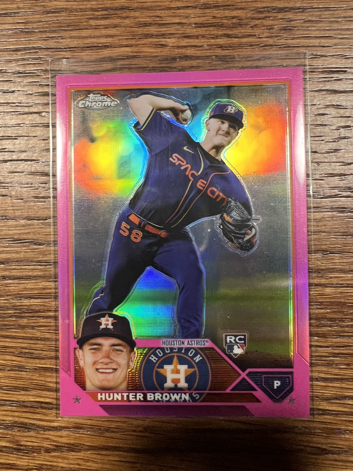 2023 Topps Chrome #197 Hunter Brown Pink Refractors