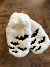 Women's Bats Embroidered Halloween Faux Fur Slipper Socks with Grippers Size 6