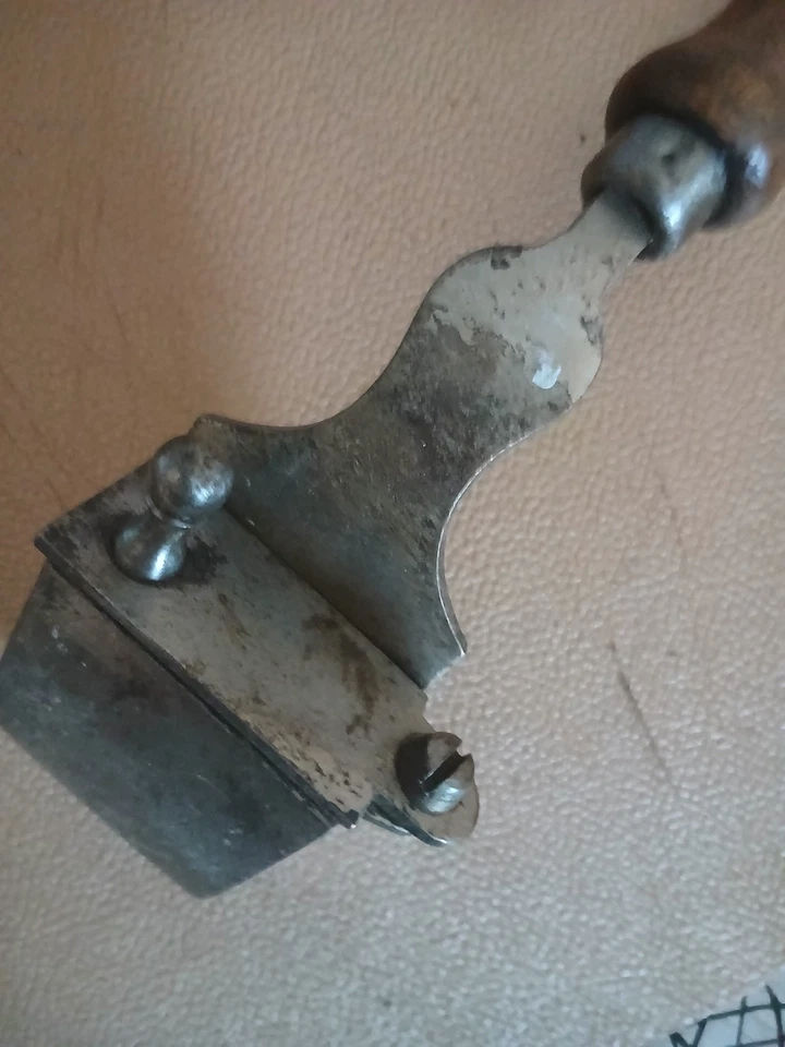 exceptionnel fer a repasser les cols tres anciens - Photo 3/4