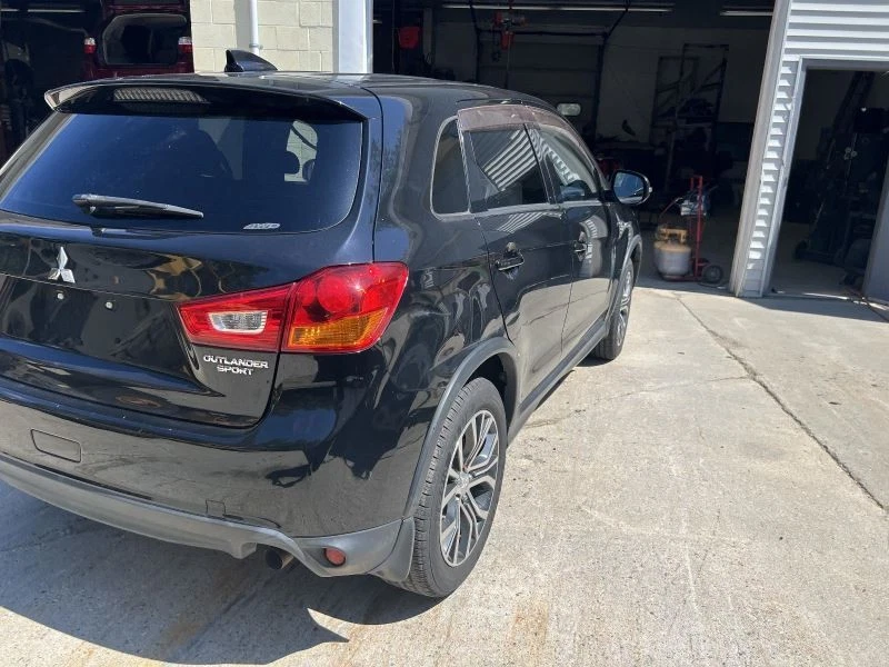 Parachoques antiniebla de esquina/estacionamiento montado para 17-23 Mirage 171714 Foto 4 de 4