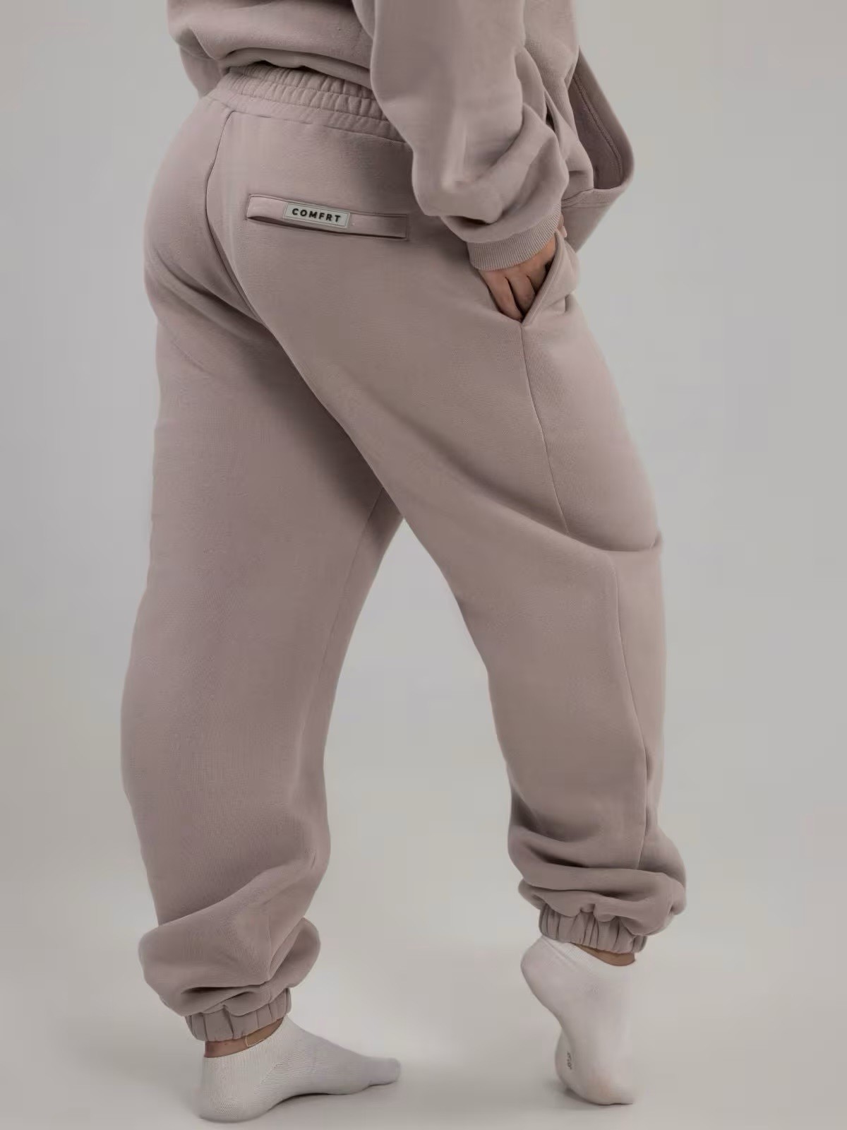 Comfrt Travel Essentials Sweatpants Bark Size L