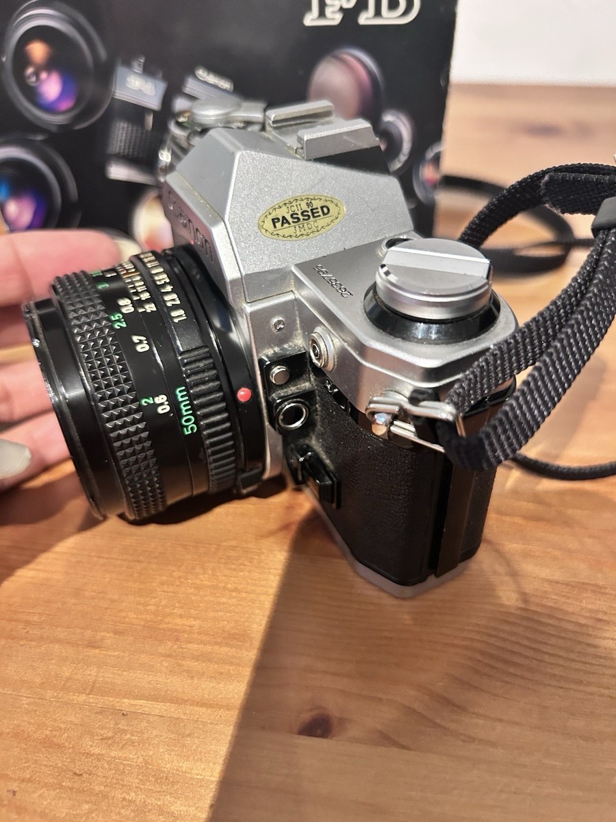 Canon AE-1 SLR Film Camera Silver Black w/ FD 50mm f/1.8 Lens | eBay