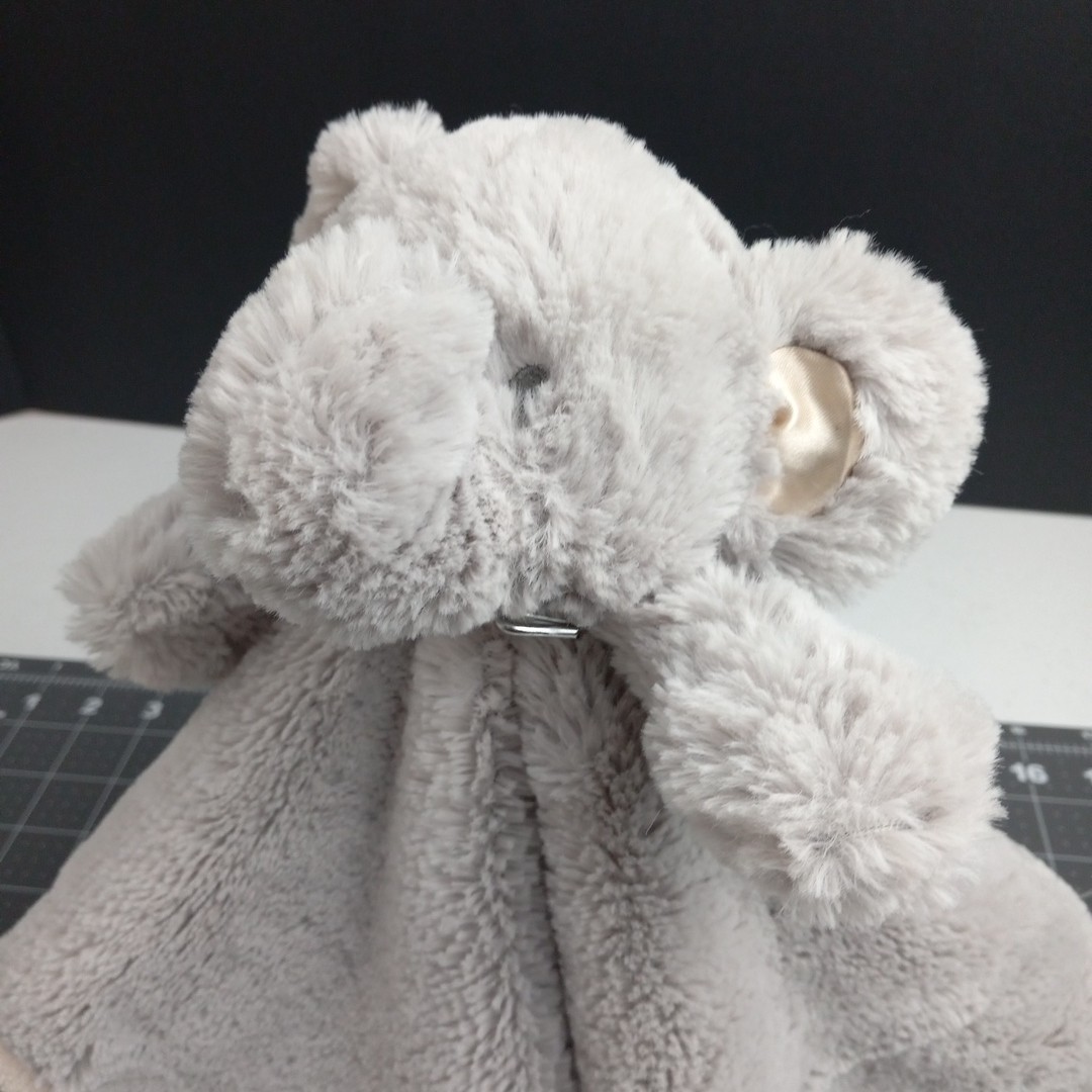 Kellytoy Elephant Security Blanket Baby Lovey Rattle Gray Plush K Luxe Satin Ear