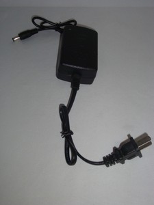 1-2A-110V-AC-TO-12V-DC-POWER-SUPPLY-ADAPTER-CONVER-5-5MM-OD-2-1MM-ID-BARREL-PLUG