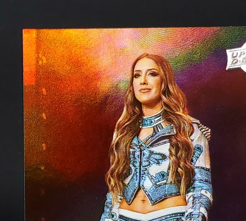 Dr Britt Baker SP 2024 AEW/249 Jaula de Acero Holofoil All Elite Wrestling - Imagen 6 de 13