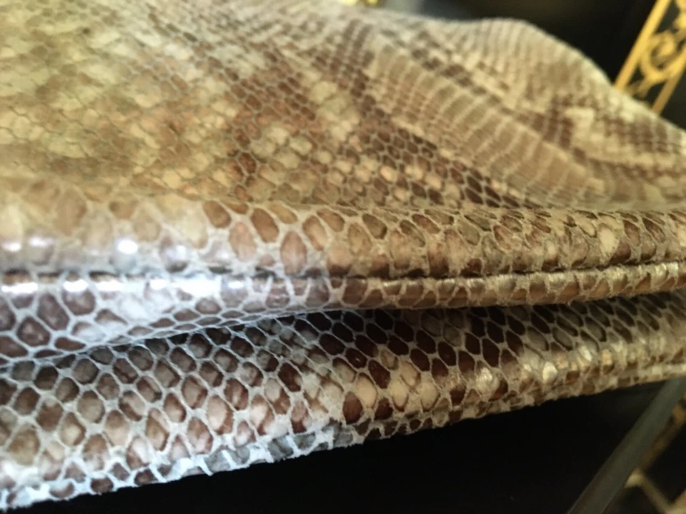 G.I.L.I GOT IT LOVE IT BANDOLERA CUERO BOLSO DE MANO PIEL DE SERPIENTE CUERO CREMALLERA SUPERIOR Foto 4 de 4