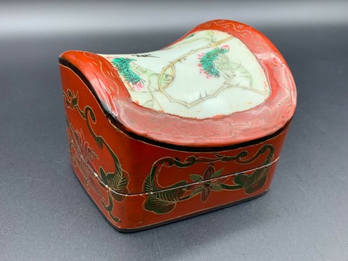 Antique Chinese Japanese Lacquerware Paper Mache Inlaid Porcelain Trinket Box - Picture 5 of 11