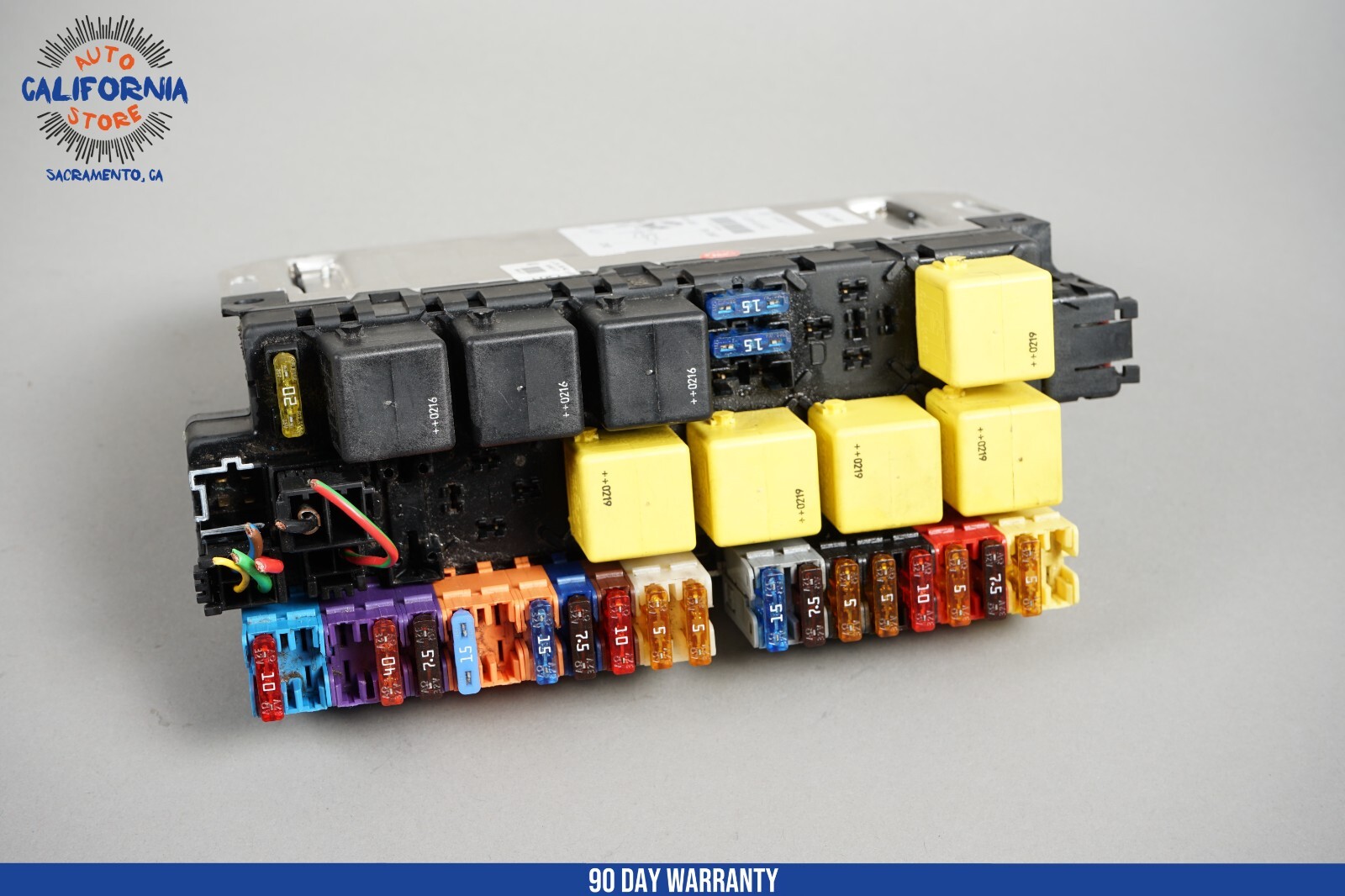 03-12 Mercedes R230 SL500 SL55 AMG Front Left SAM Fuse Box Control Module OEM