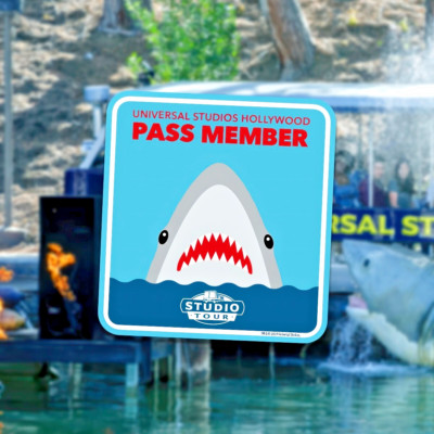 New! UOAP Universal Pass Member Jaws Magnet (*Aftermarket)