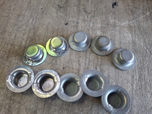 10 QTY. Genuine OEM MTD 726-0221 Push Cap NOS - 第 1/5 張圖片