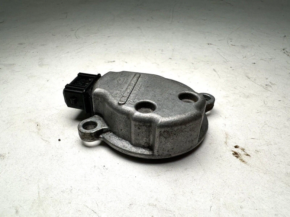 Sensor de posición del árbol de levas OE GENUINO 0232101024 NUEVO para VW Escarabajo Passat Audi A4 Foto 4 de 4