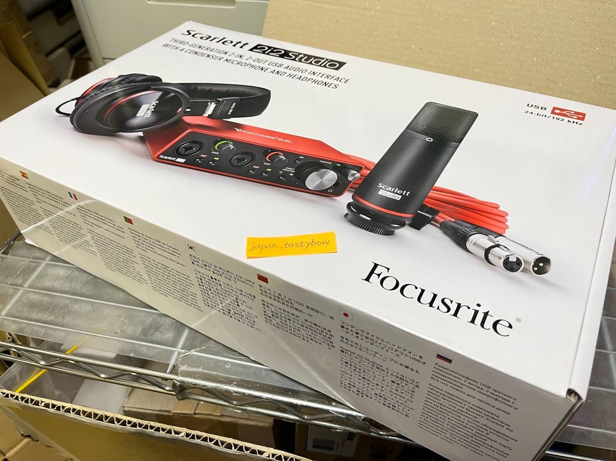 Focusrite Scarlett 2i2 Studio 3rd Gen USB Audio Interface