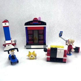 Lego DC Super Hero Girls Set Harley Quinn Dorm 41236 Near Complete Near Mint