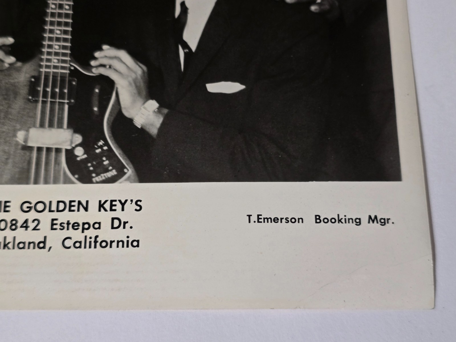 THE GOLDEN KEYS 8X10 PRESS PHOTO SOUL GOSPEL OAKLAND R&B MUSIC FUNK VTG GUITAR