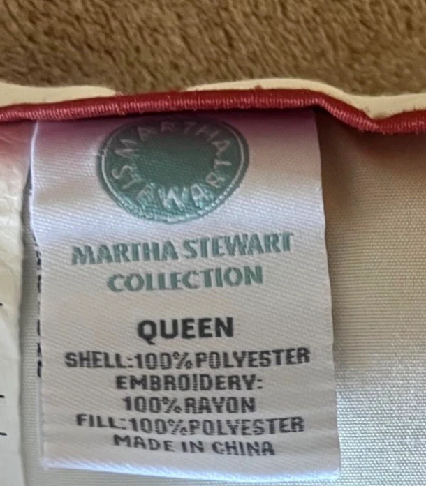 Edredón Floral Bordado Colección Martha Stewart Dorado Rojo Rayón Reina Foto 4 de 4