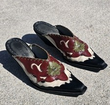 Vintage BCBG Western Mules Tooled Leather Inlay Women's 5B