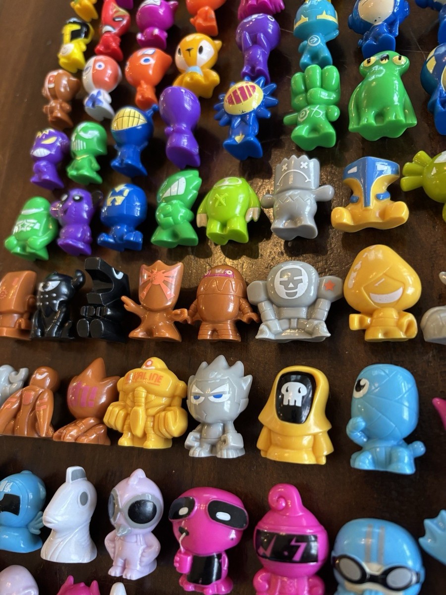 100% COMPLETE SET Series 1 Gogos Crazy Bones w/ Mosh Hiraku Ichiro