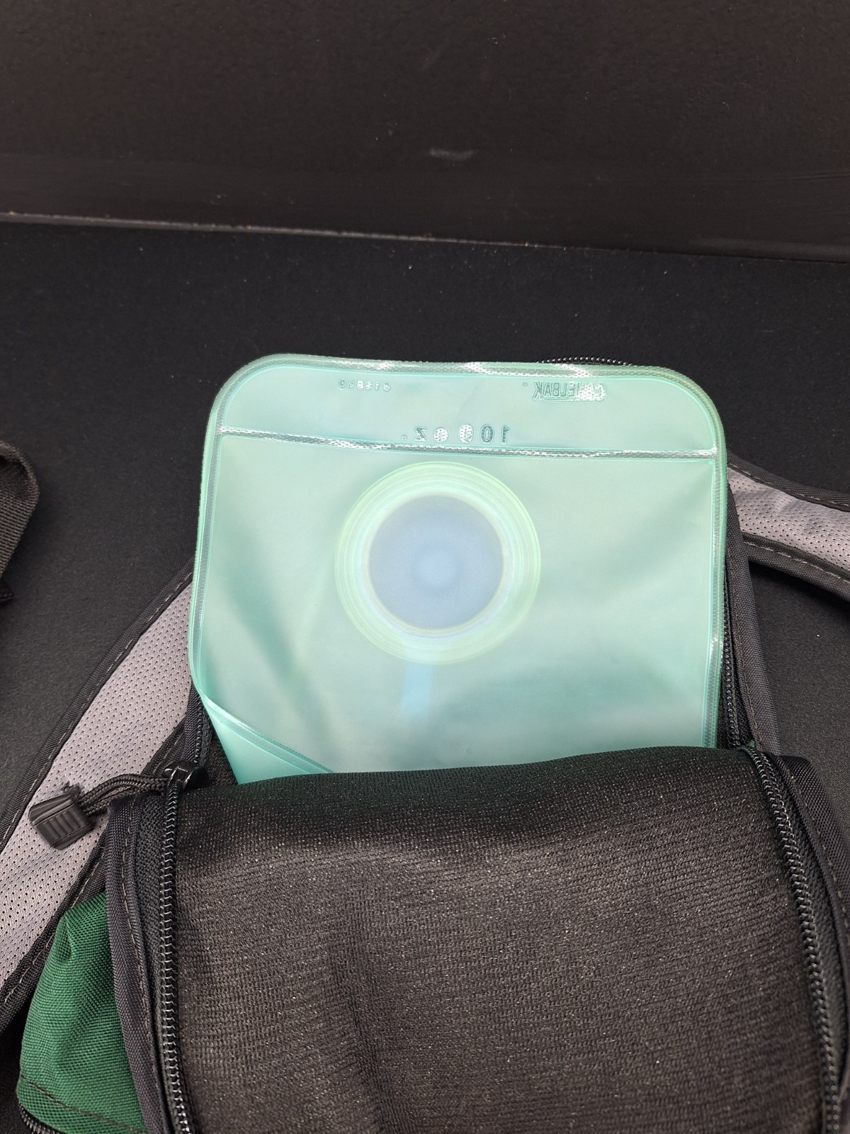 Camelbak M.U.L.E. Hydration Back Pack Green Hiking 3L/100oz Bladder