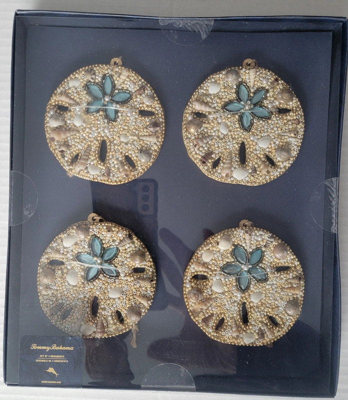 Set of 4 Tommy Bahama Beaded Embellished Shell Coastal Ornaments Sand Dollar New