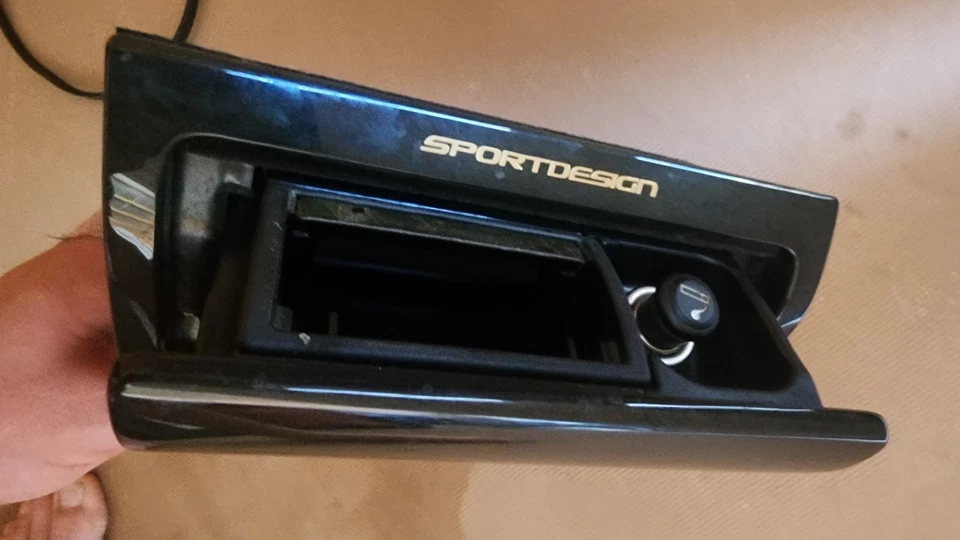 Lexus GS300 2002 diseño deportivo OEM palanca de cambios y cenicero Blackwood Foto 2 de 4