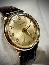 Reloj Hombre Vintage Bulova Accutron 214 Tenedor de Afinación Bisel Lleno de Oro 10k - ¡Funciona!