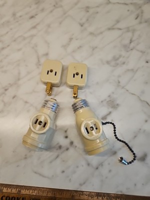 Lot Of 4 Vintage Rare Cream White Bakelite Electric Adapters Mcm Retro