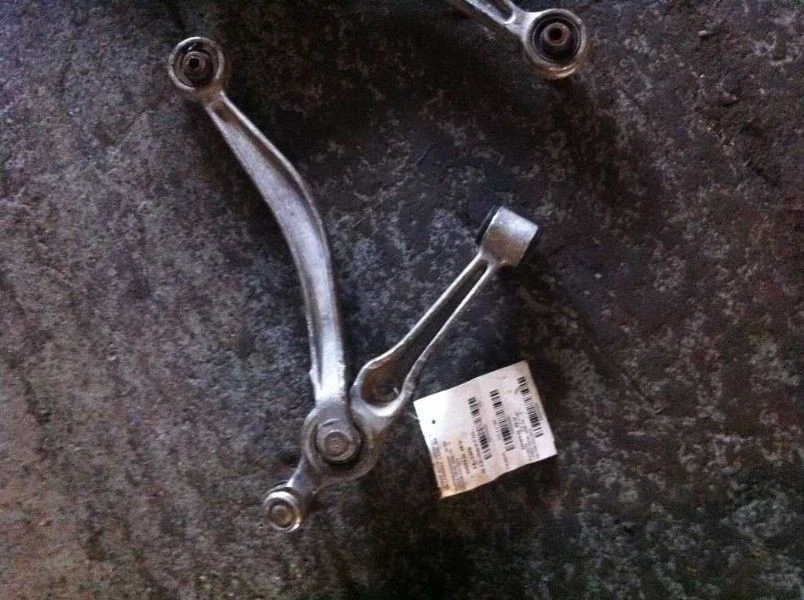 Brazo de control inferior izquierdo del conductor convertible delantero para 99-03 SAAB 9-3 60568 Foto 4 de 4