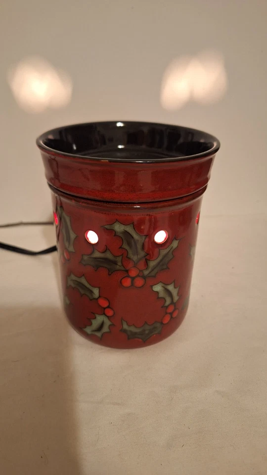 Aquecedor de cera Scentsy Red Merry Berry Natal feriado tamanho completo aposentado 2010 - Imagem 2 de 4