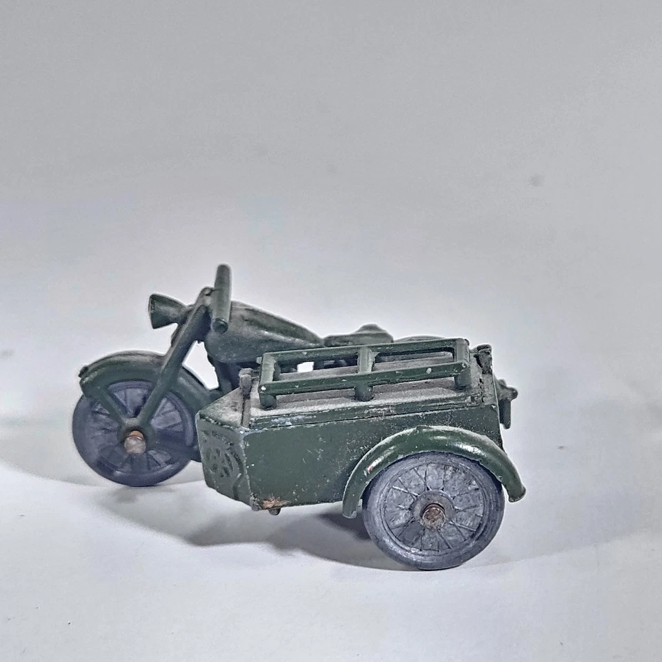 De colección Lesney Matchbox Triumph Motocicleta Y Sidecar Diecast Modelo Color Verde Foto 3 de 4