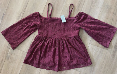NEW Torrid Zinfandel/Burgundy Lace Cold Shoulder Flutter Sleeve Top Sz 1, 1X B23