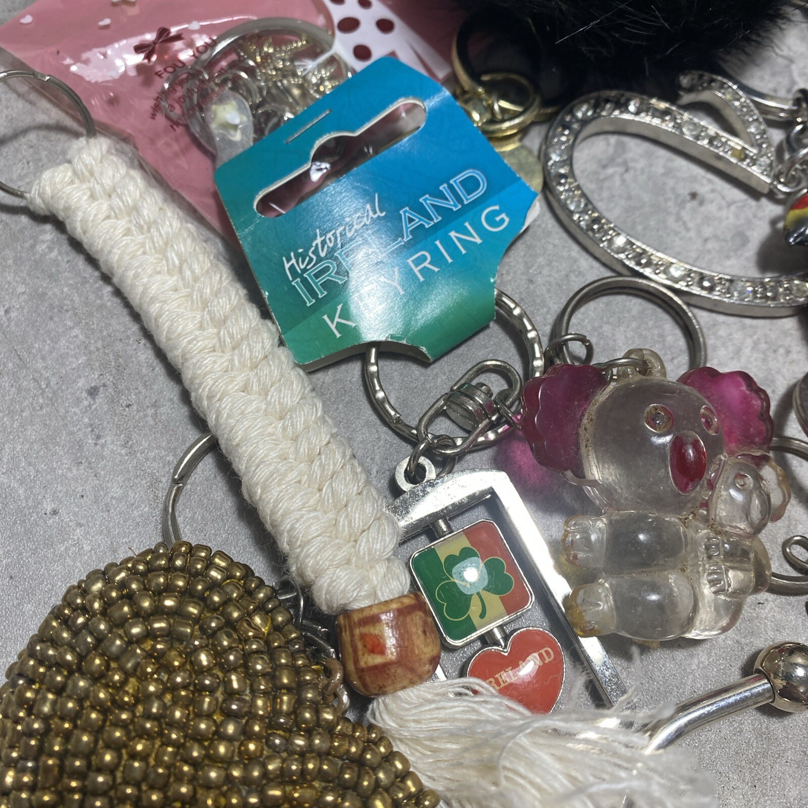 JOB LOT Keyrings Key Fobs Vintage & Modern Places Parrot Koala King