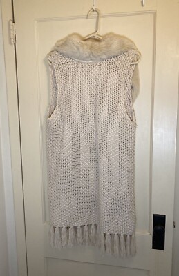 Lili's Closet Anthropologie Ivory Thick Cable Knit Faux Fur Collar