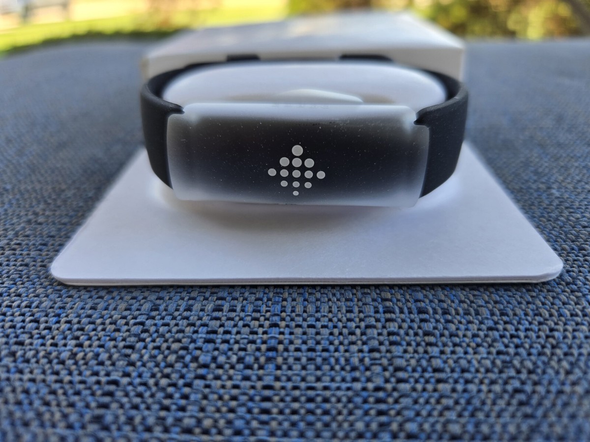 New FB418 Fitbit Inspire 2 Fitness Tracker And Heart Rate Monitor