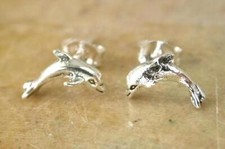 CUTE PAIR OF STERLING SILVER DOLPHIN STUD EARRINGS style st111