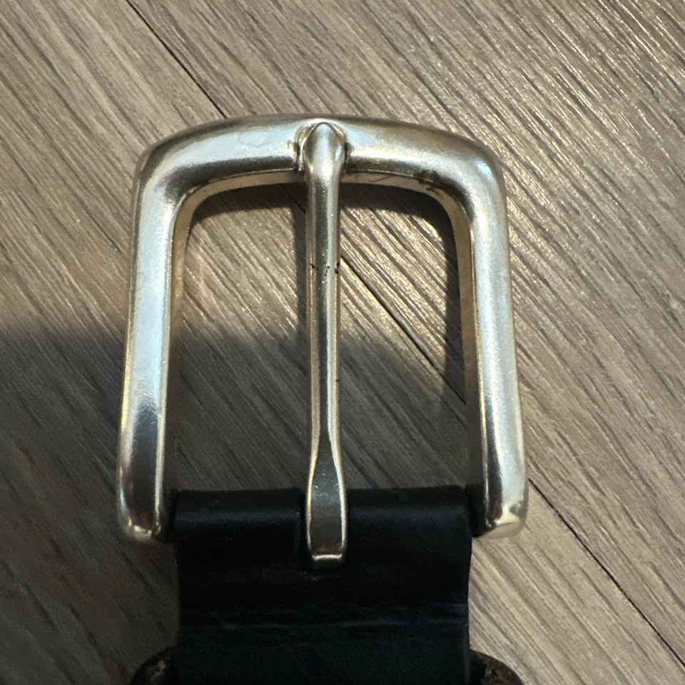 Cinturón trenzado de cuero negro Dockers para hombre talla 40 estilo clásico hebilla plateada Foto 3 de 4