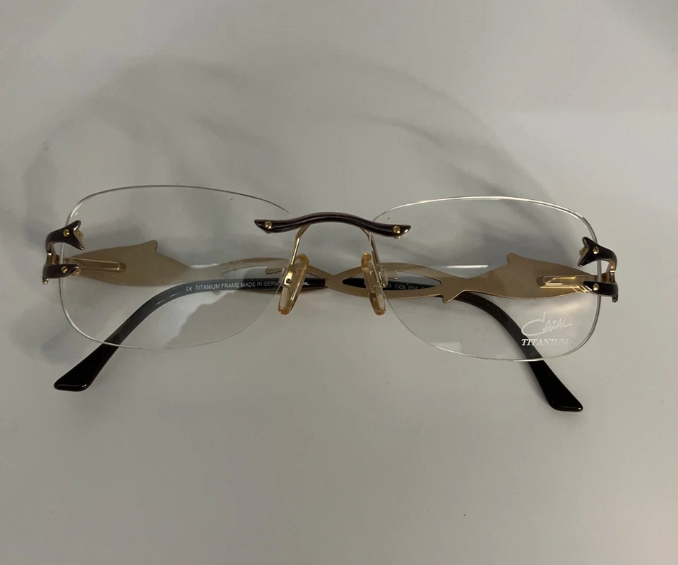 Auténtico marco de gafas de titanio CAZAL M #1053 S54[]16-135 mm Alemania Foto 2 de 4