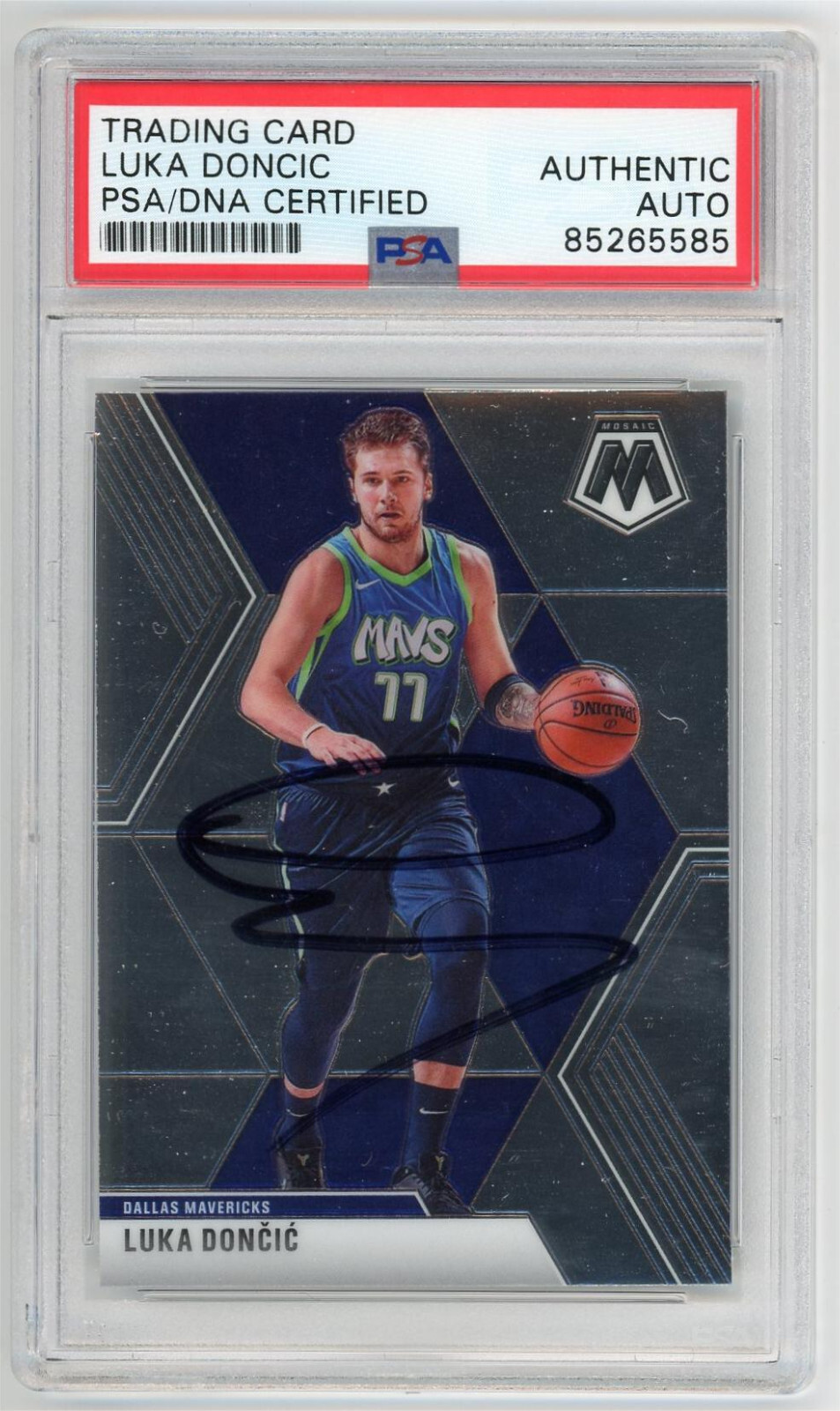 Luka Doncic Autographed 2019-20 Panini Mosaic #44 Mavericks Auto PSA/DNA