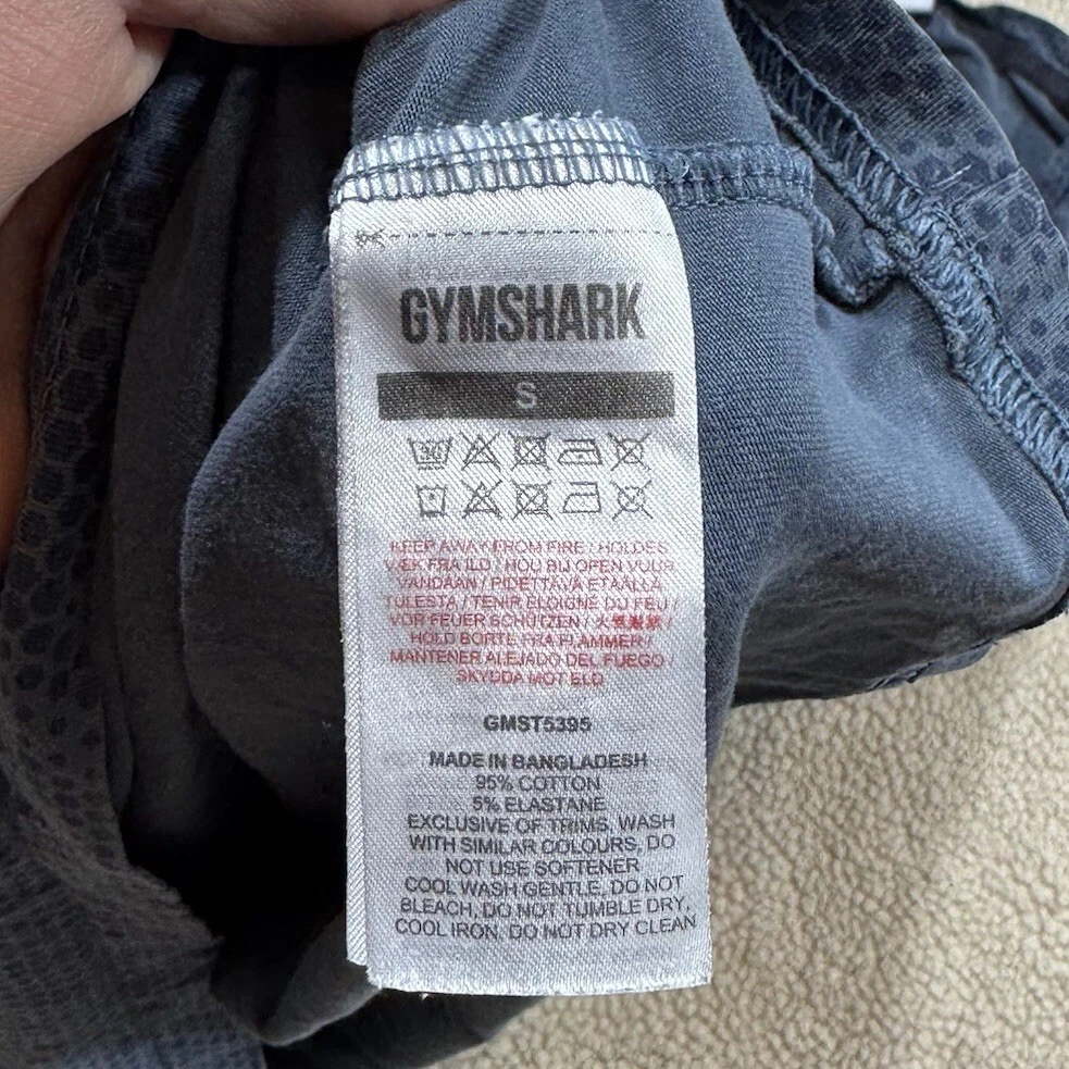 gymshark critical cut off sleeveless crew neck tank-top
