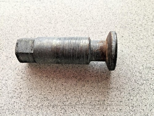 1987 1993 MERCEDES BENZ 190e W201 BELT TIGHTENER SPACER TUBE OEM 