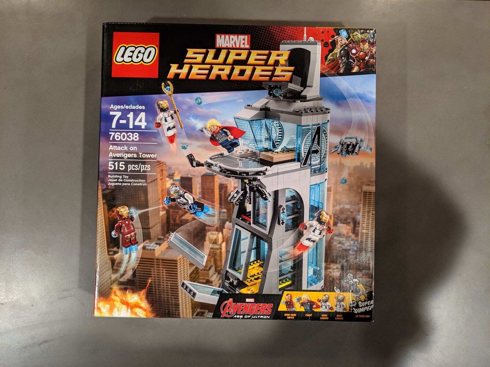 LEGO Marvel - L'attaque de la tour des Avengers - 76038