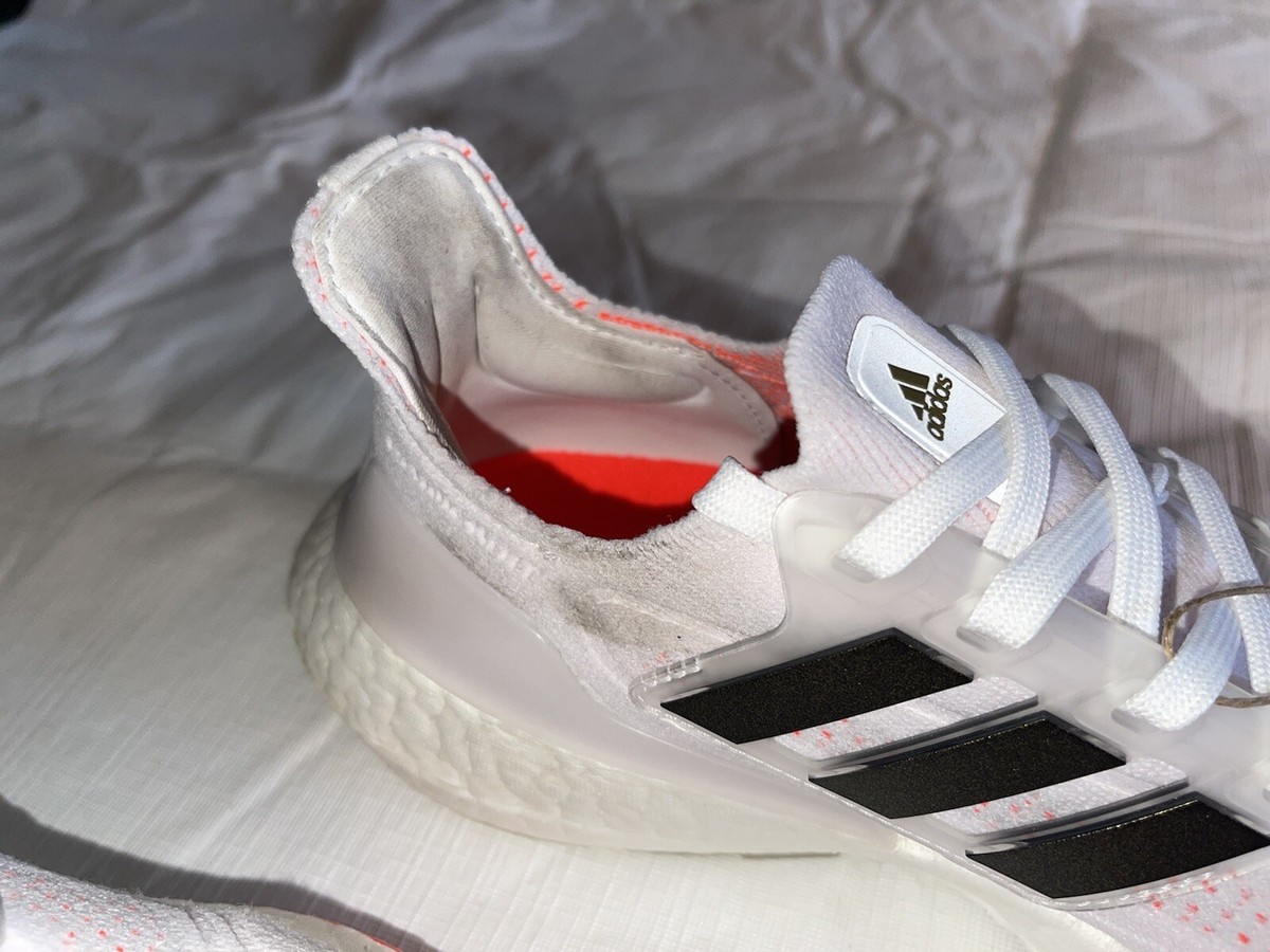 Women's Adidas UltraBoost 21 Tokyo Size 6.5 S23840 Cloud