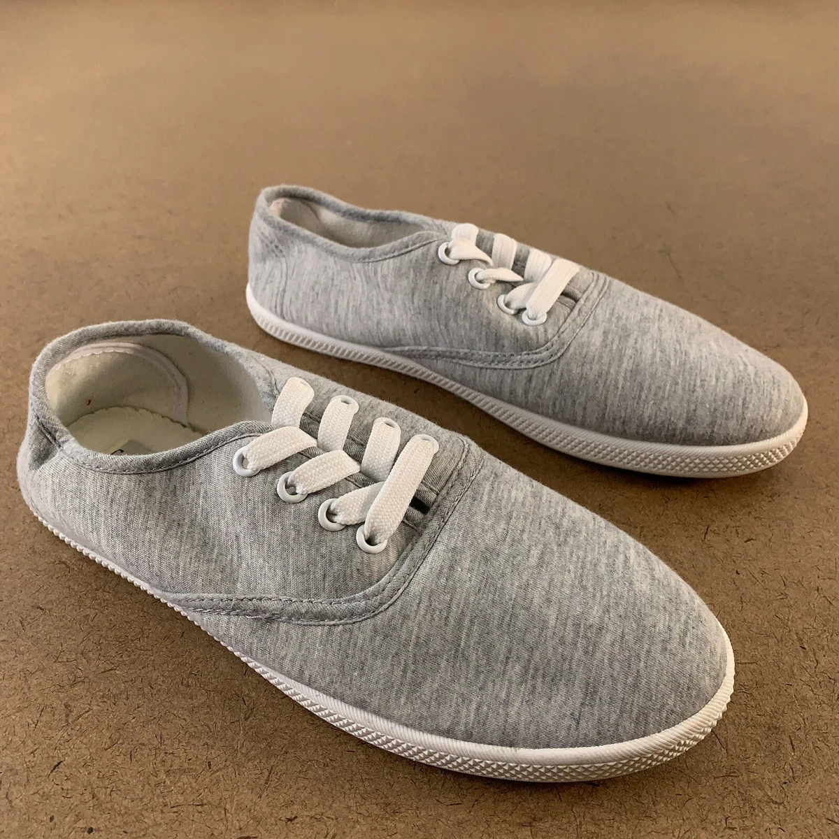 Comfort Ease Women s Shoe Size 8.5M Heather Gray Cushioned Lace Up