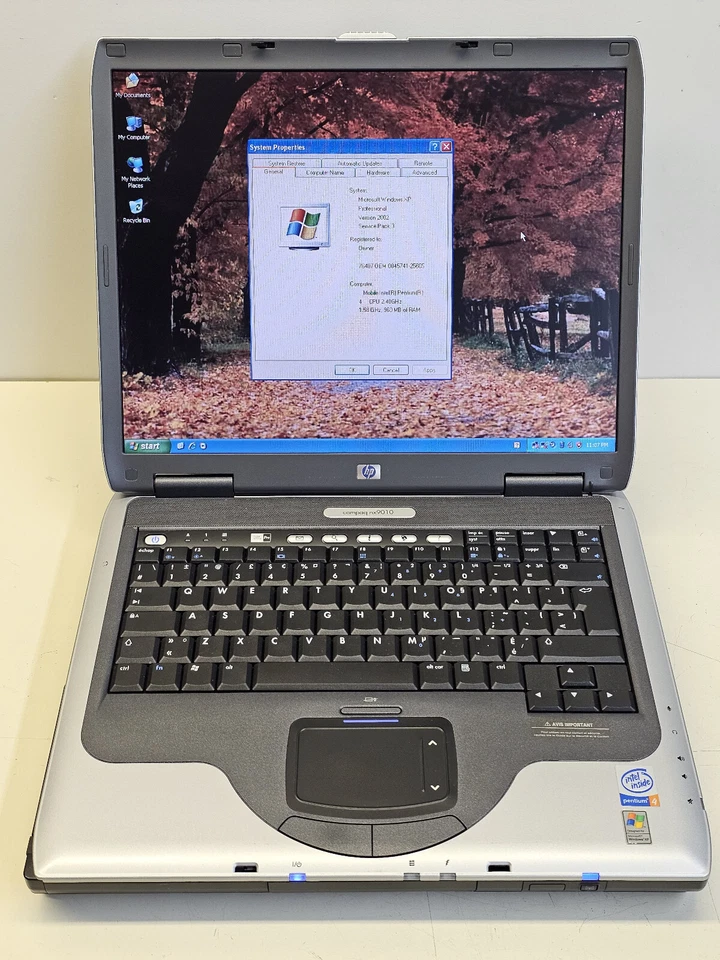 HP/Compaq NX9010 14.1" Pentium 4-M 2400 + 1GB + 40GB Windows XP Pro TESTED - Image 2 of 4