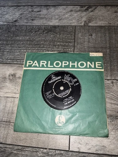 The Beatles - I Feel Fine - 7” Vinyl Record Single - 1964 Parlophone UK 1st VGC