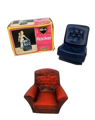 Sindy Pedigree Navy Blue ROCKER 44520 Boxed Plus Red Arm Chair 