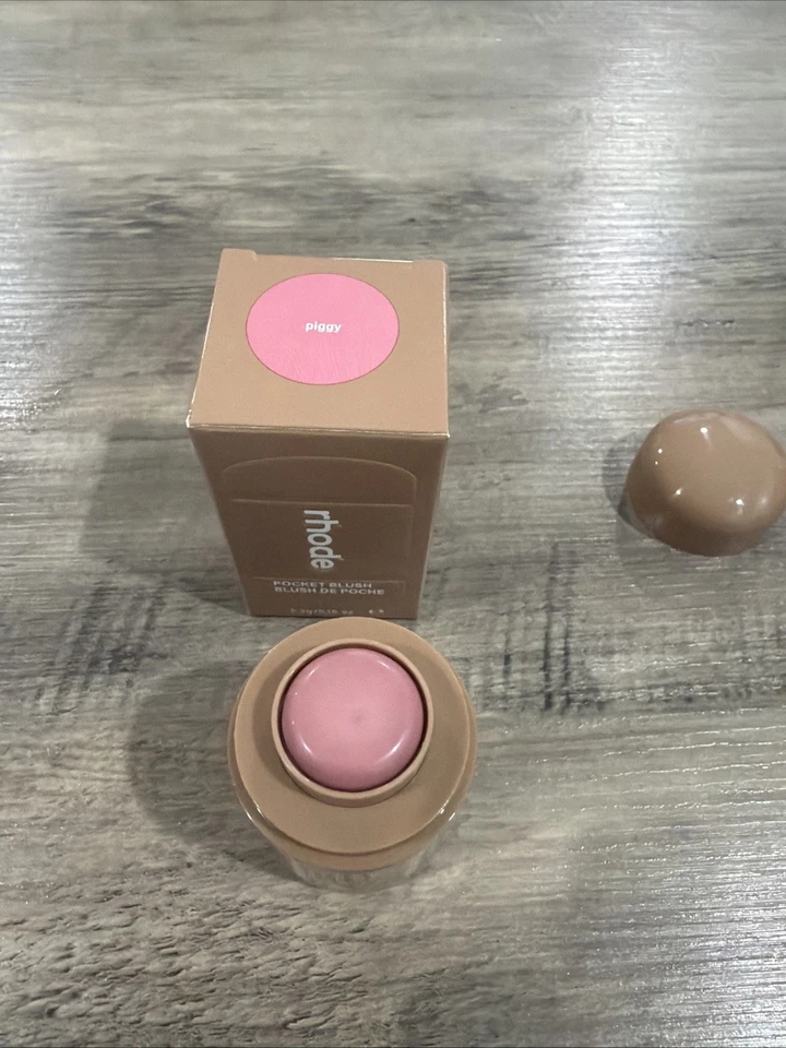 Rhode Pocket Blush “PIGGY”(Baby Pink) LIMITED EDITION New in Box - Image 3 of 4