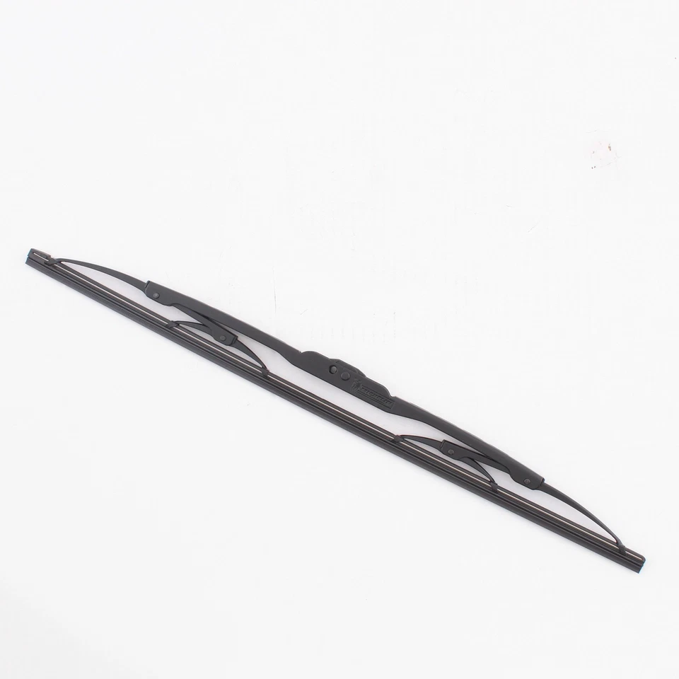 Limpiaparabrisas de goma convencional Michelin Hydro Edge 17" recubierto de nano grafito Foto 2 de 4