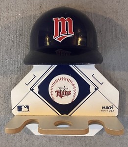 Hutch MN Minnesota Twins Baseball Bat And Ball Shelf Holder