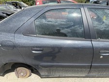 Porte arrière et accessoires Citroen XSARA